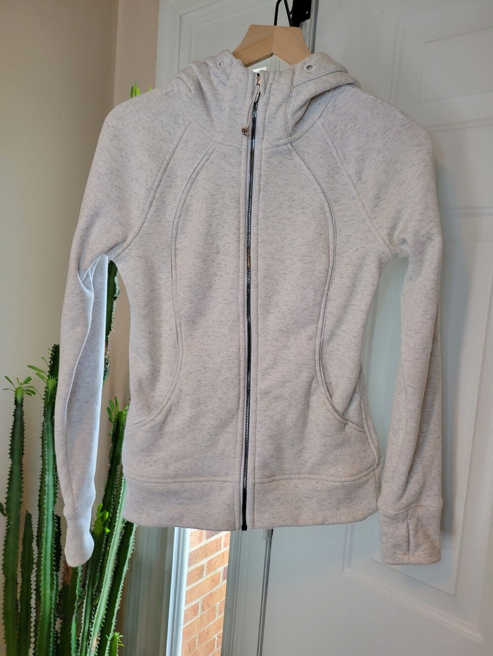 Lululemon Grey Full Zip Scuba Hoodie *Plush Super Soft, Size 4